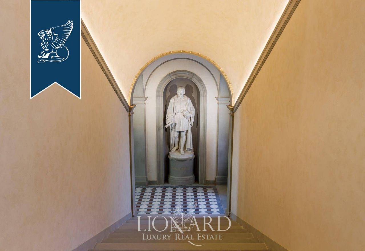 Дом во Флоренции, Италия, 5 500 м² - фото 11