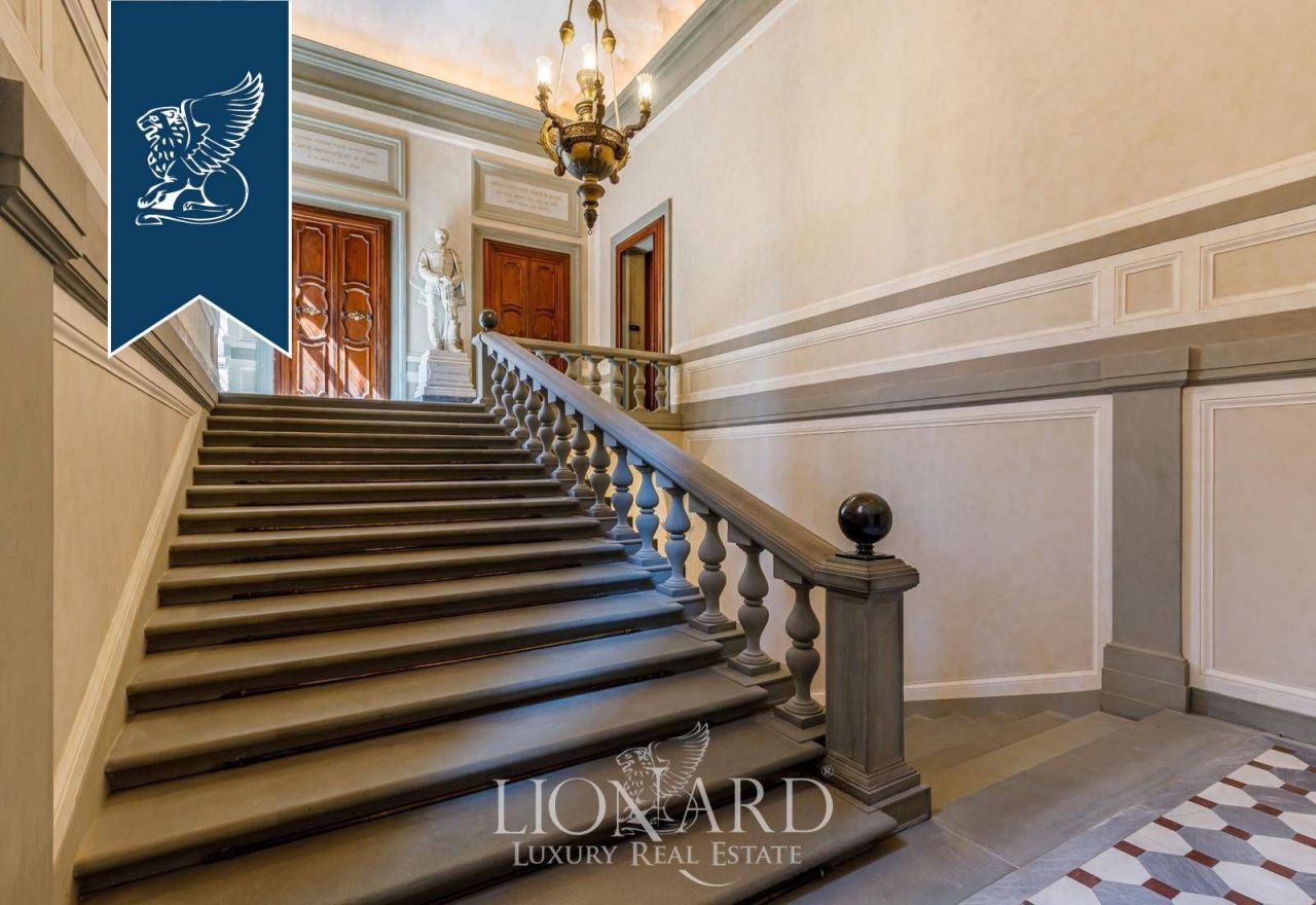 Дом во Флоренции, Италия, 5 500 м² - фото 14