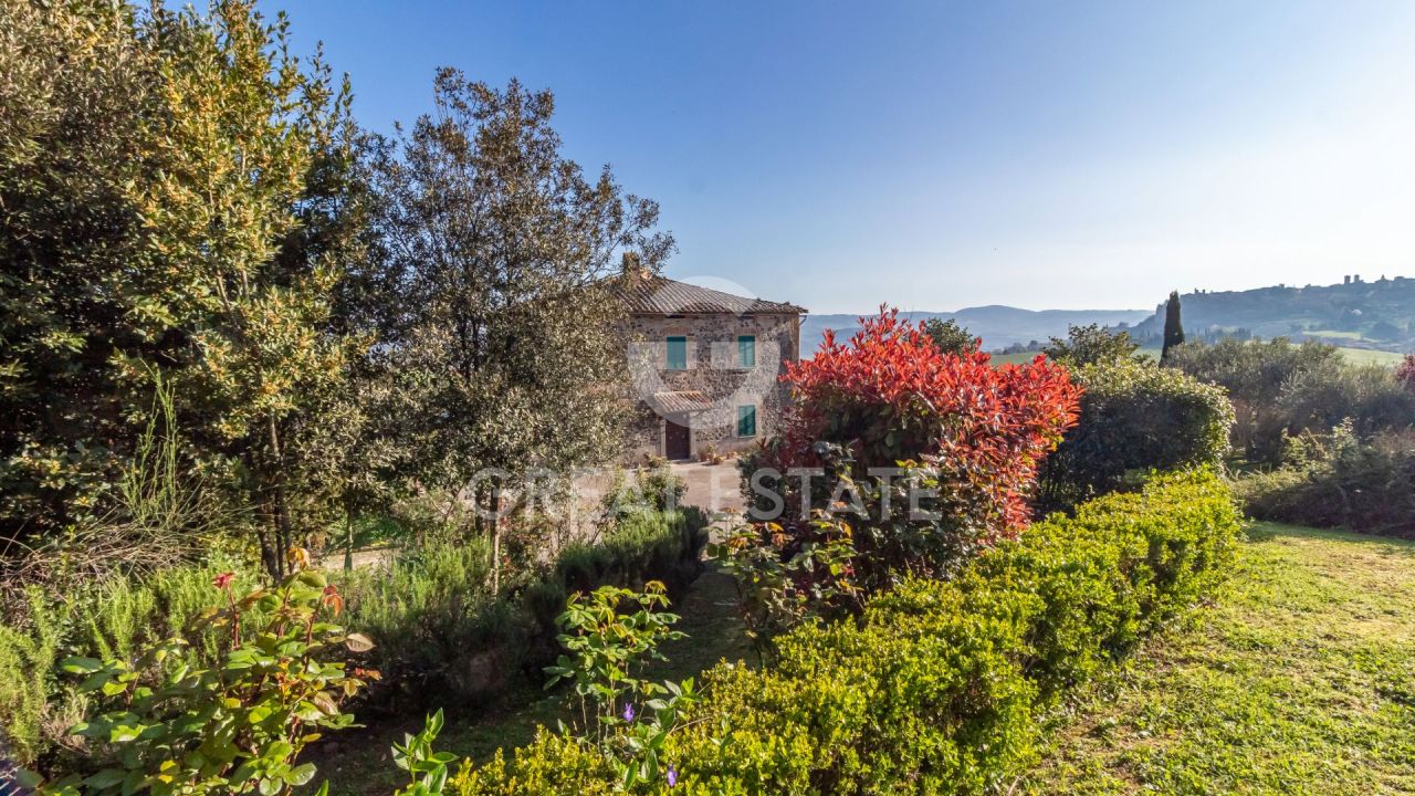 Дом в Орвието, Италия, 360 м² - фото 1
