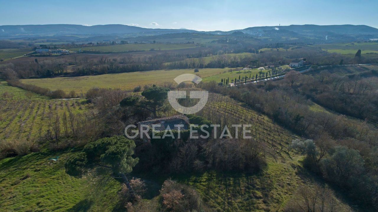 Дом в Монтепульчано, Италия, 350 м² - фото 3