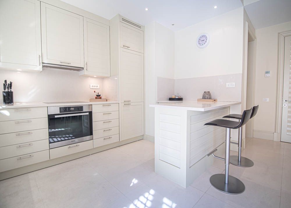 Квартира в Тивате, Черногория, 170 м² - фото 13