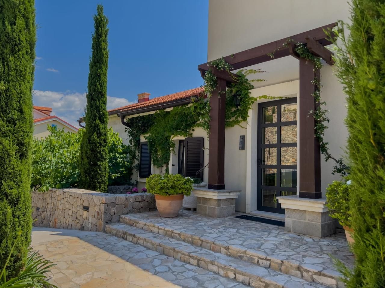 Квартира в Тивате, Черногория, 290 м² - фото 11