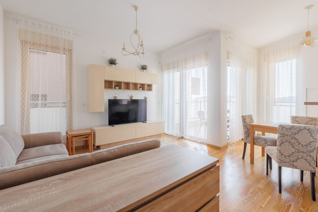 Квартира в Бечичи, Черногория, 53 м² - фото 1