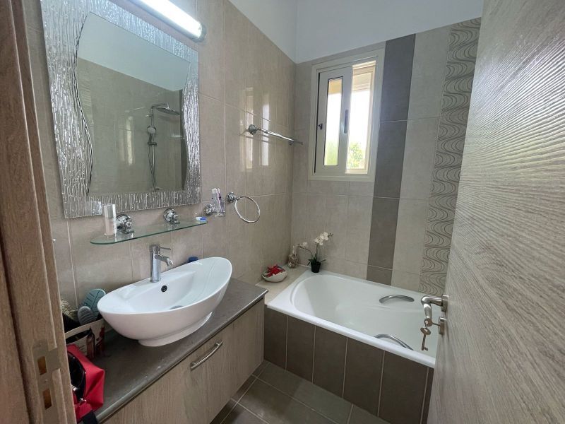 Вилла в Пафосе, Кипр, 200 м² - фото 11