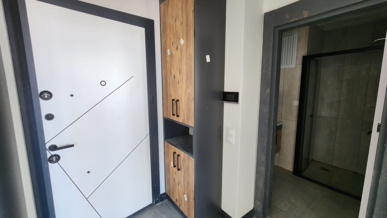 Квартира в Мерсине, Турция, 48 м² - фото 1