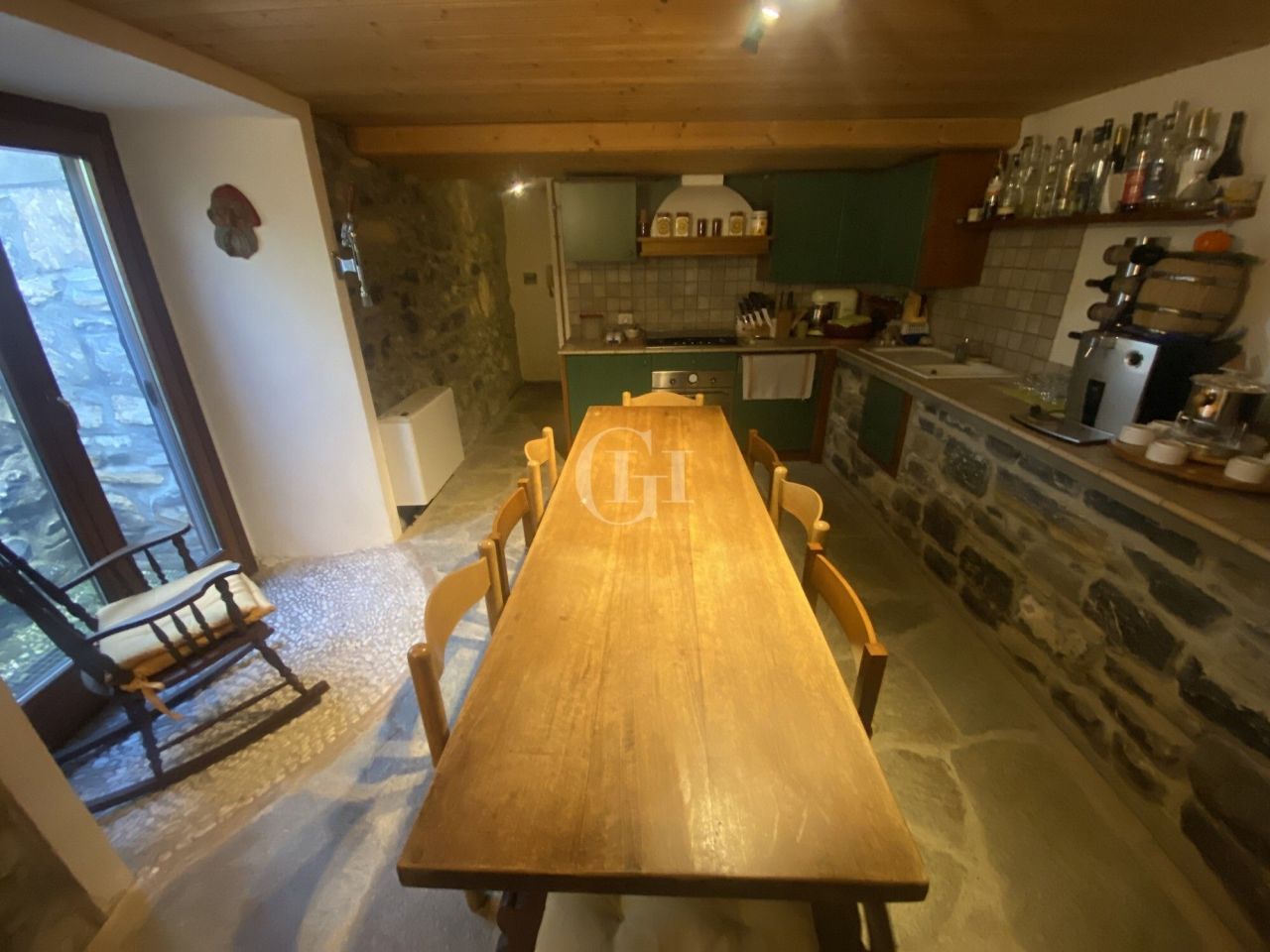 Вилла у озера Комо, Италия, 200 м² - фото 12