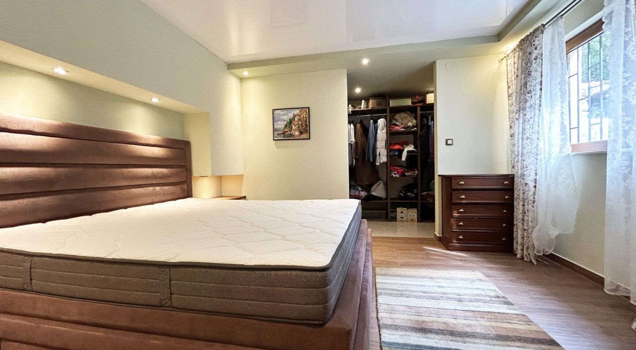 Вилла в Херцег-Нови, Черногория, 226 м² - фото 9