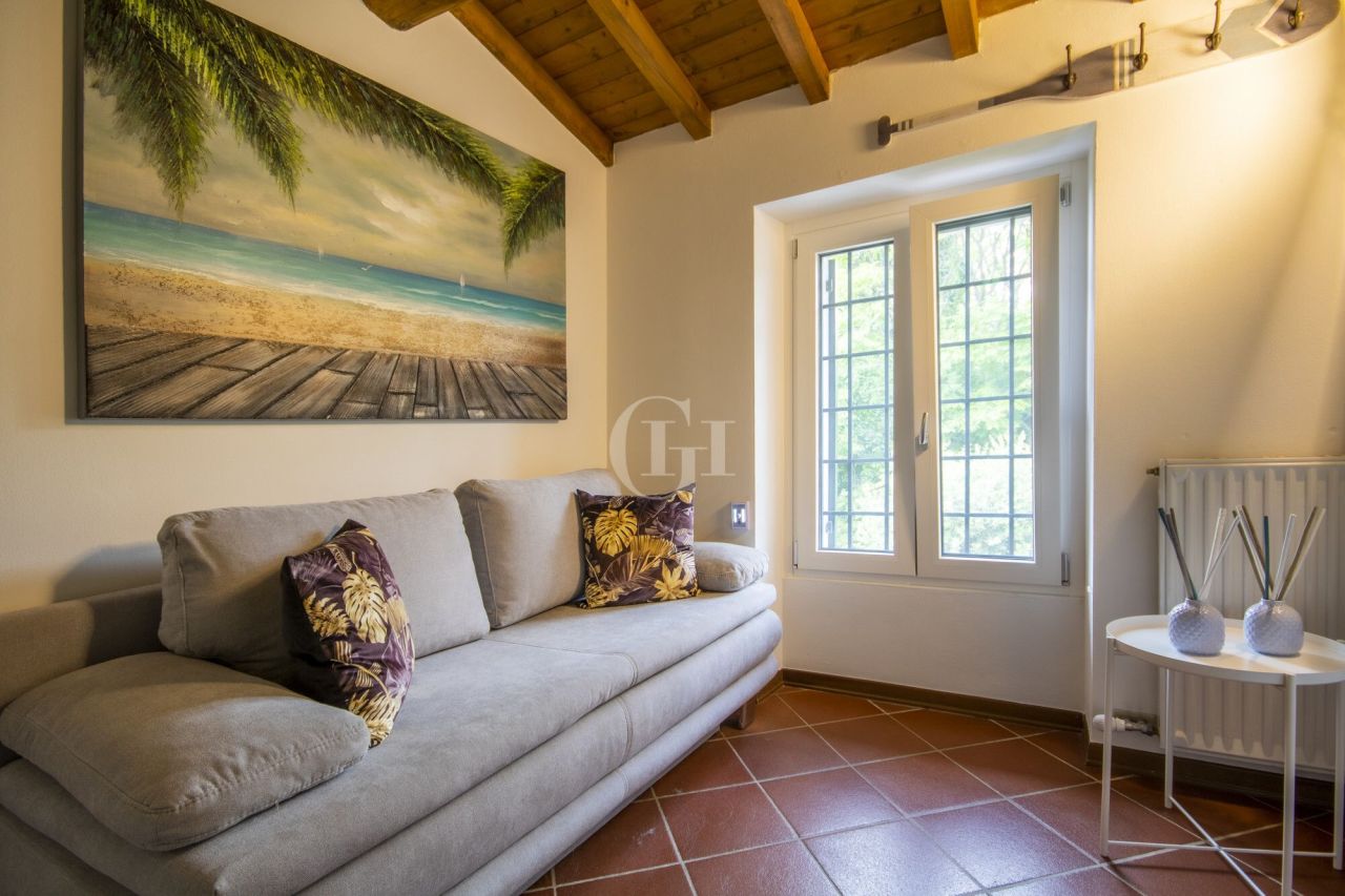 Апартаменты у озера Гарда, Италия, 95 м² - фото 11