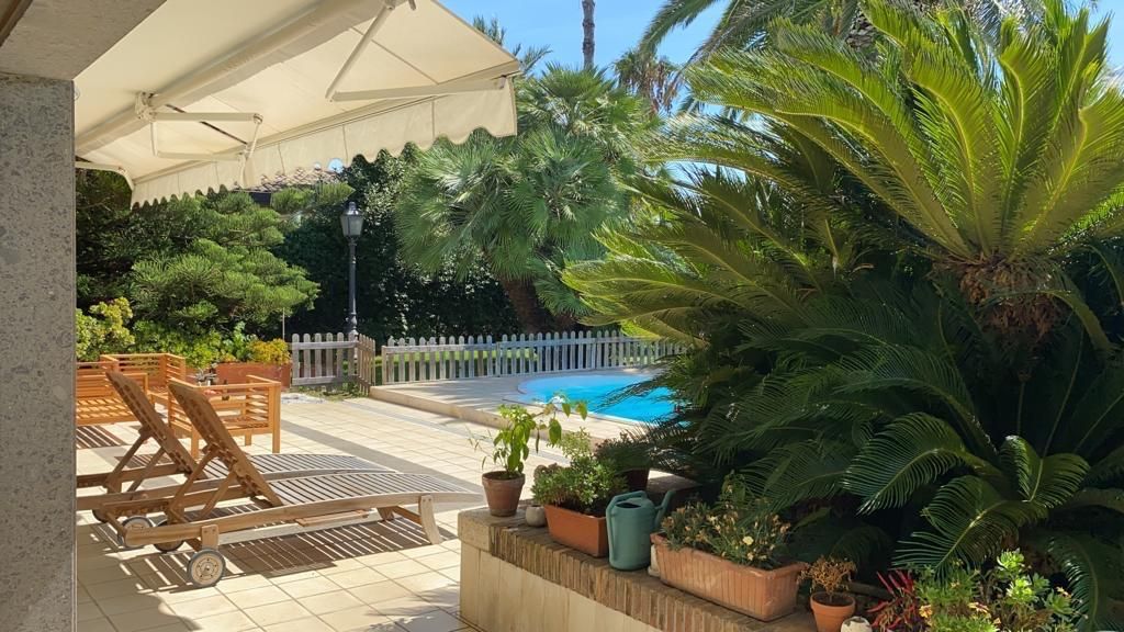 Вилла в Анцио, Италия, 218 м² - фото 2