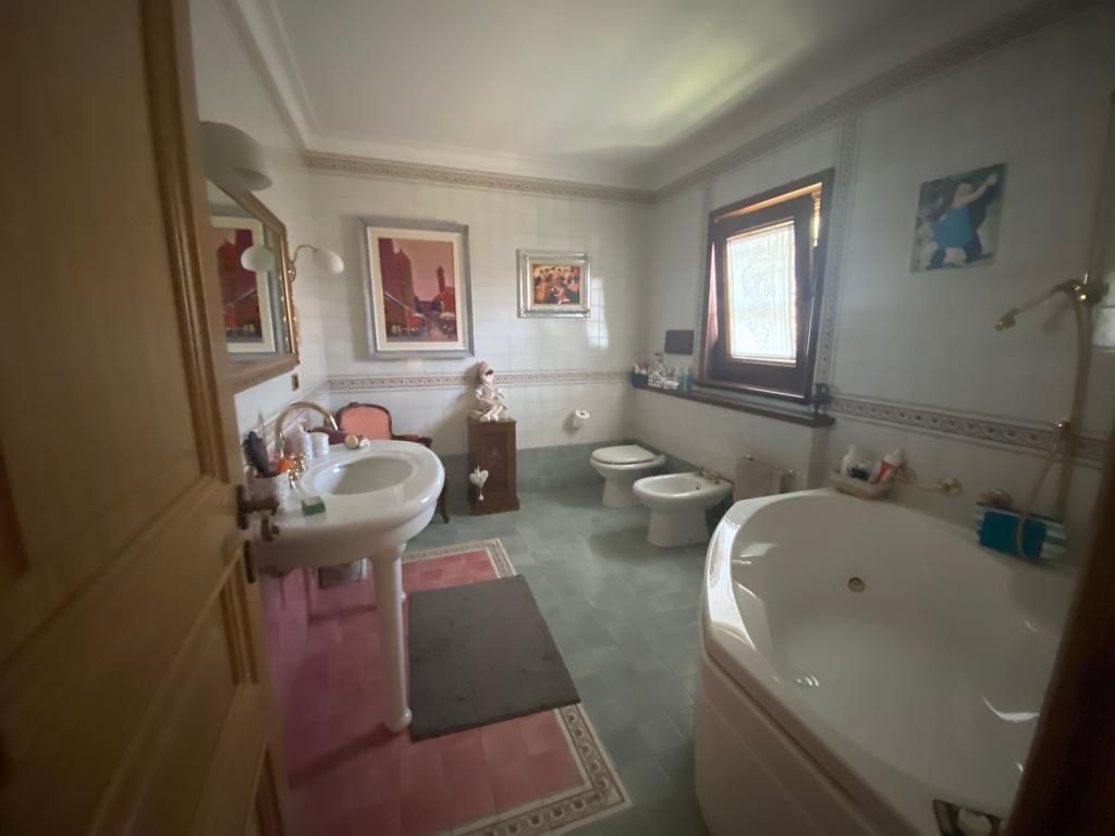 Вилла в Анцио, Италия, 218 м² - фото 12