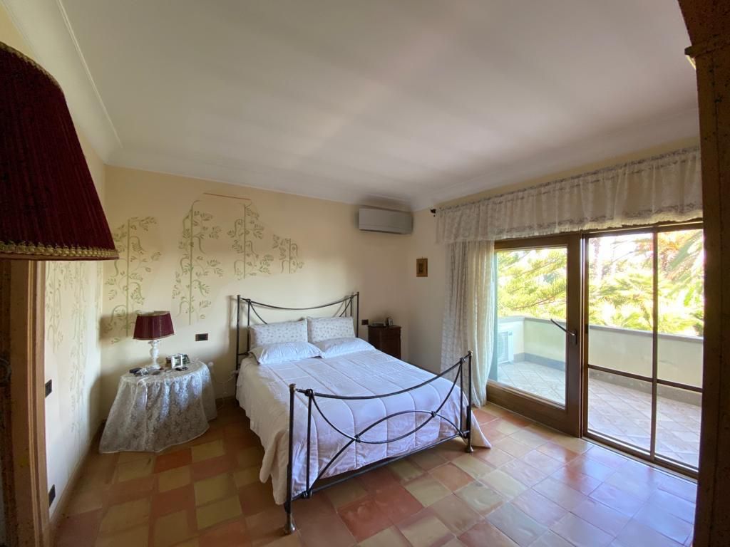 Вилла в Анцио, Италия, 218 м² - фото 16