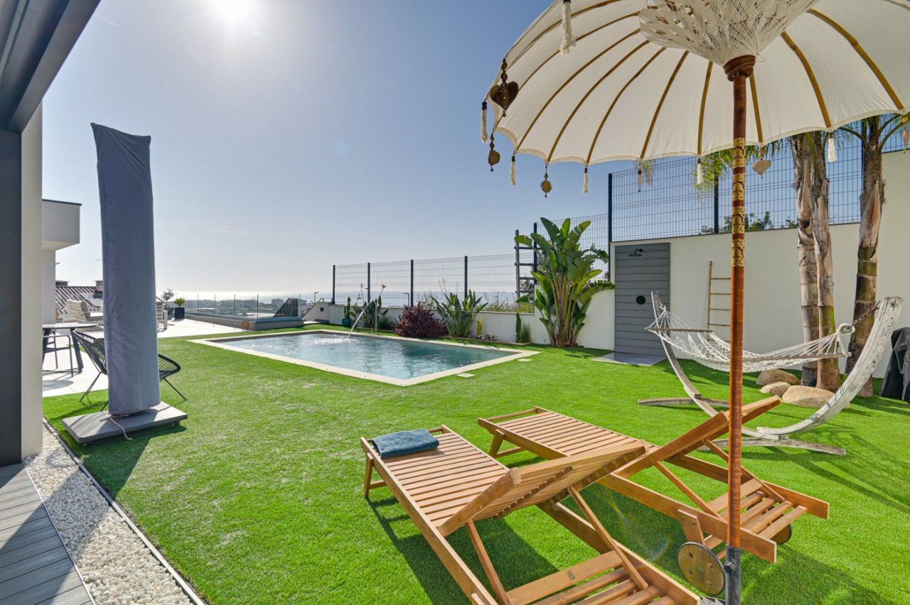 Дом на Коста-дель-Маресме, Испания, 445 м² - фото 4