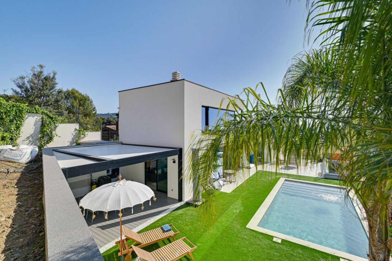 Дом на Коста-дель-Маресме, Испания, 445 м² - фото 6