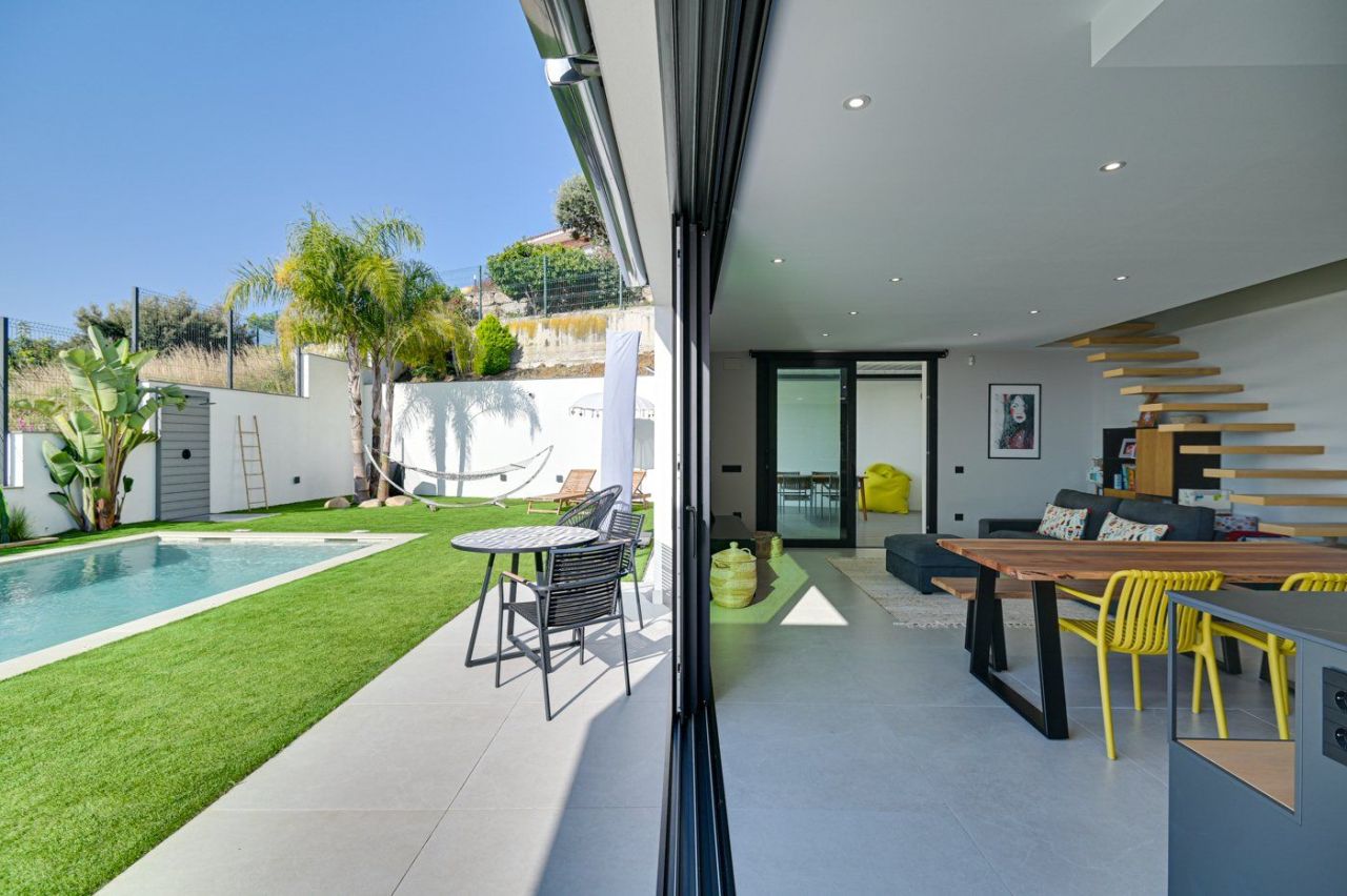 Дом на Коста-дель-Маресме, Испания, 445 м² - фото 10