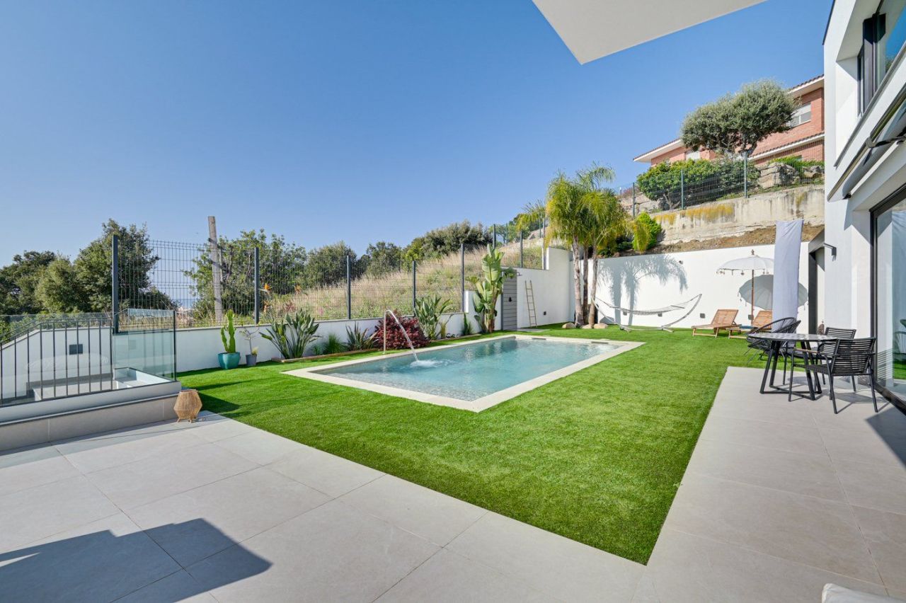 Дом на Коста-дель-Маресме, Испания, 445 м² - фото 11