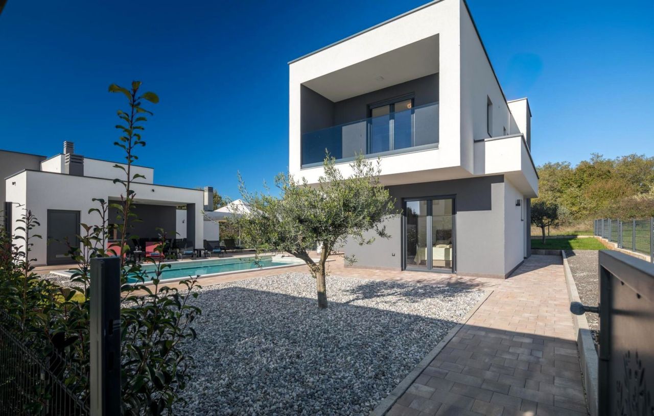 Вилла в Порече, Хорватия, 178 м² - фото 1