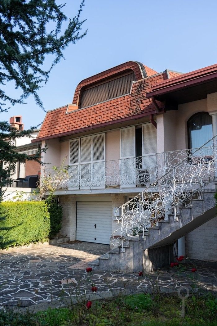 Дом в Целе, Словения, 354 м² - фото 1