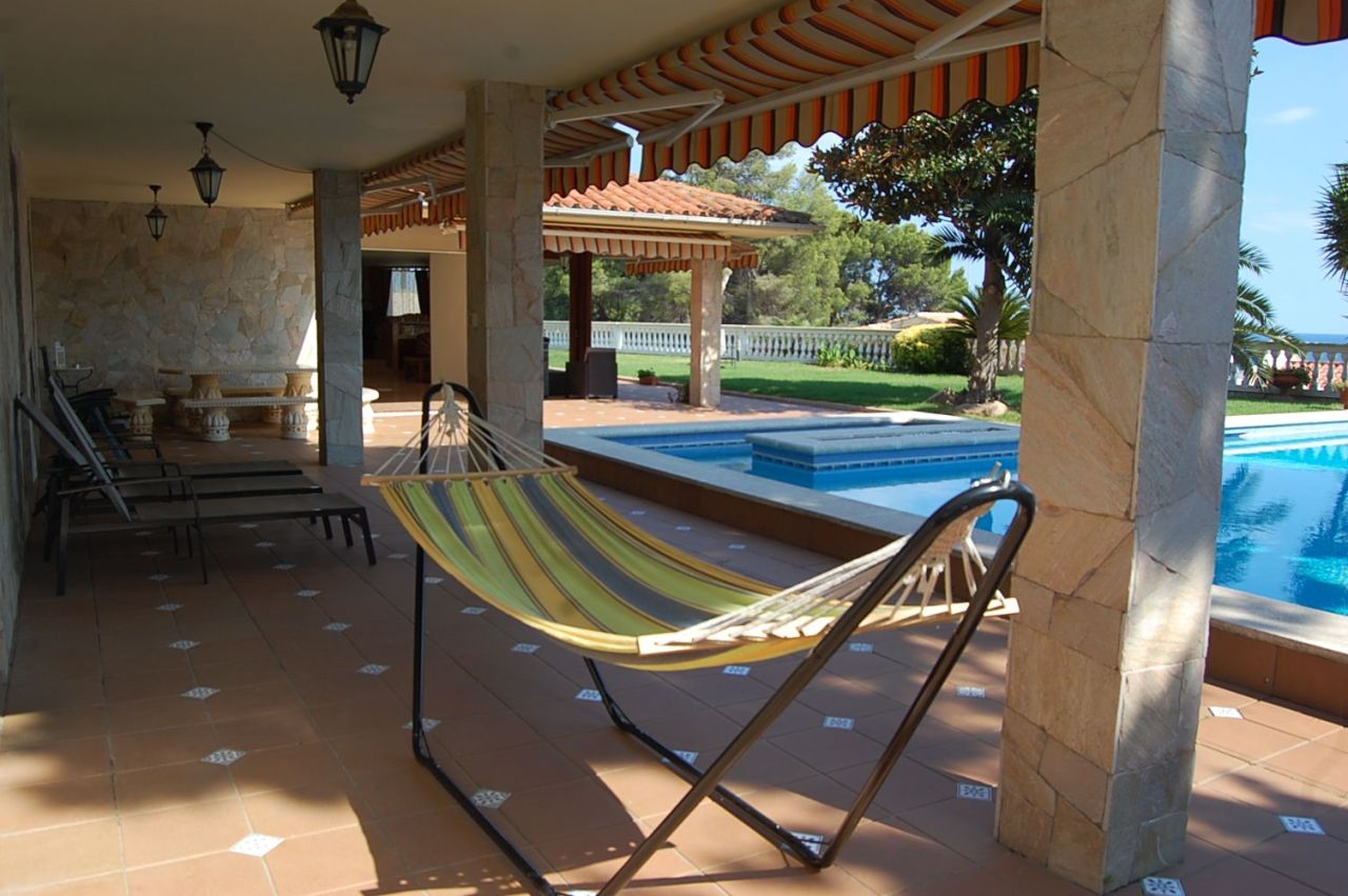 Вилла на Льорет-де-Мар, Испания, 470 м² - фото 4