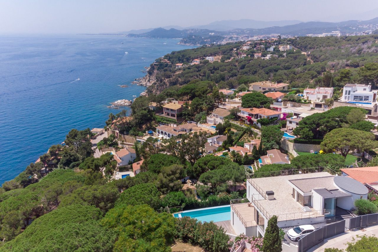 Вилла на Льорет-де-Мар, Испания, 450 м² - фото 6