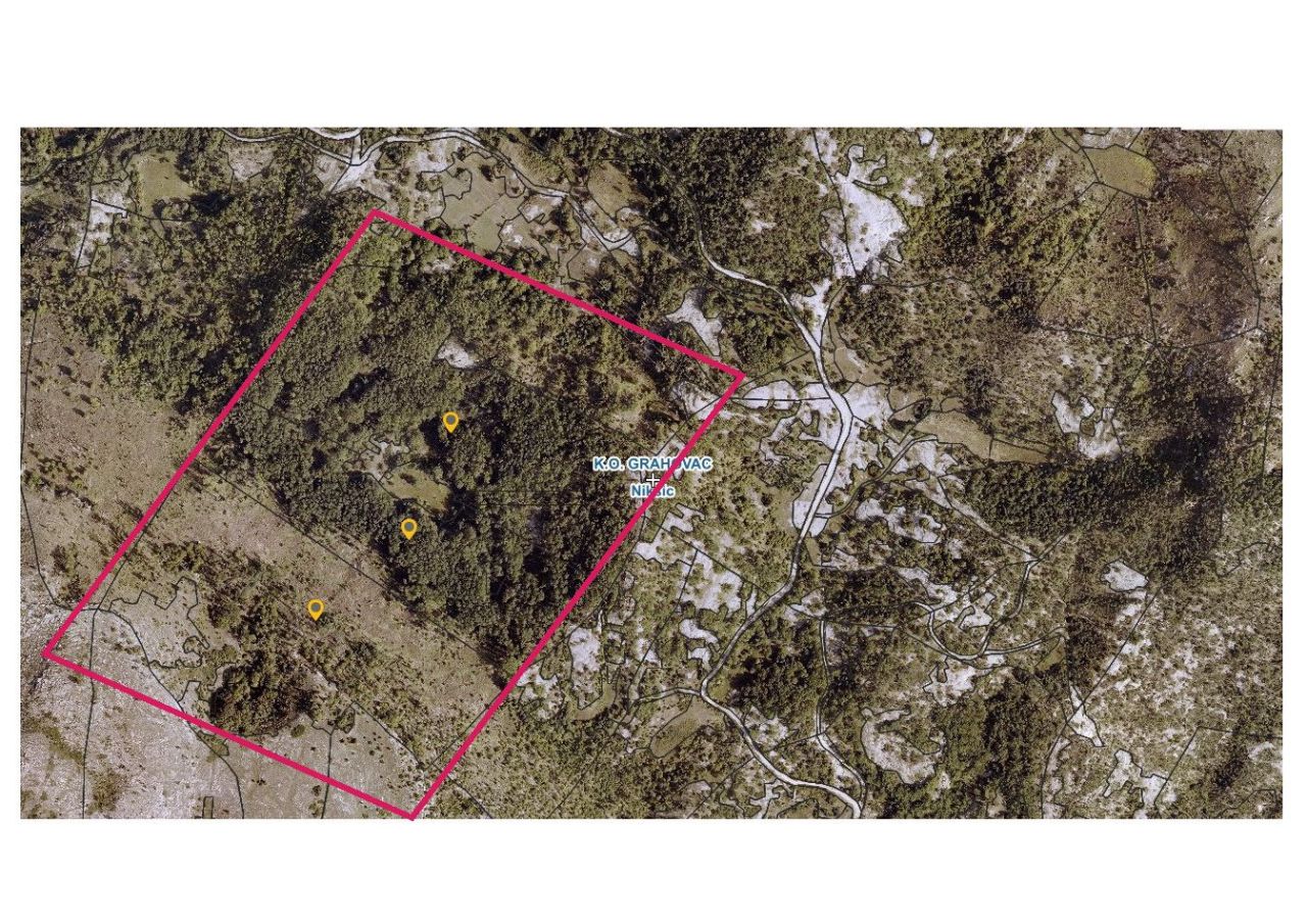 Земля в Грахово, Черногория, 164 601 м² - фото 1