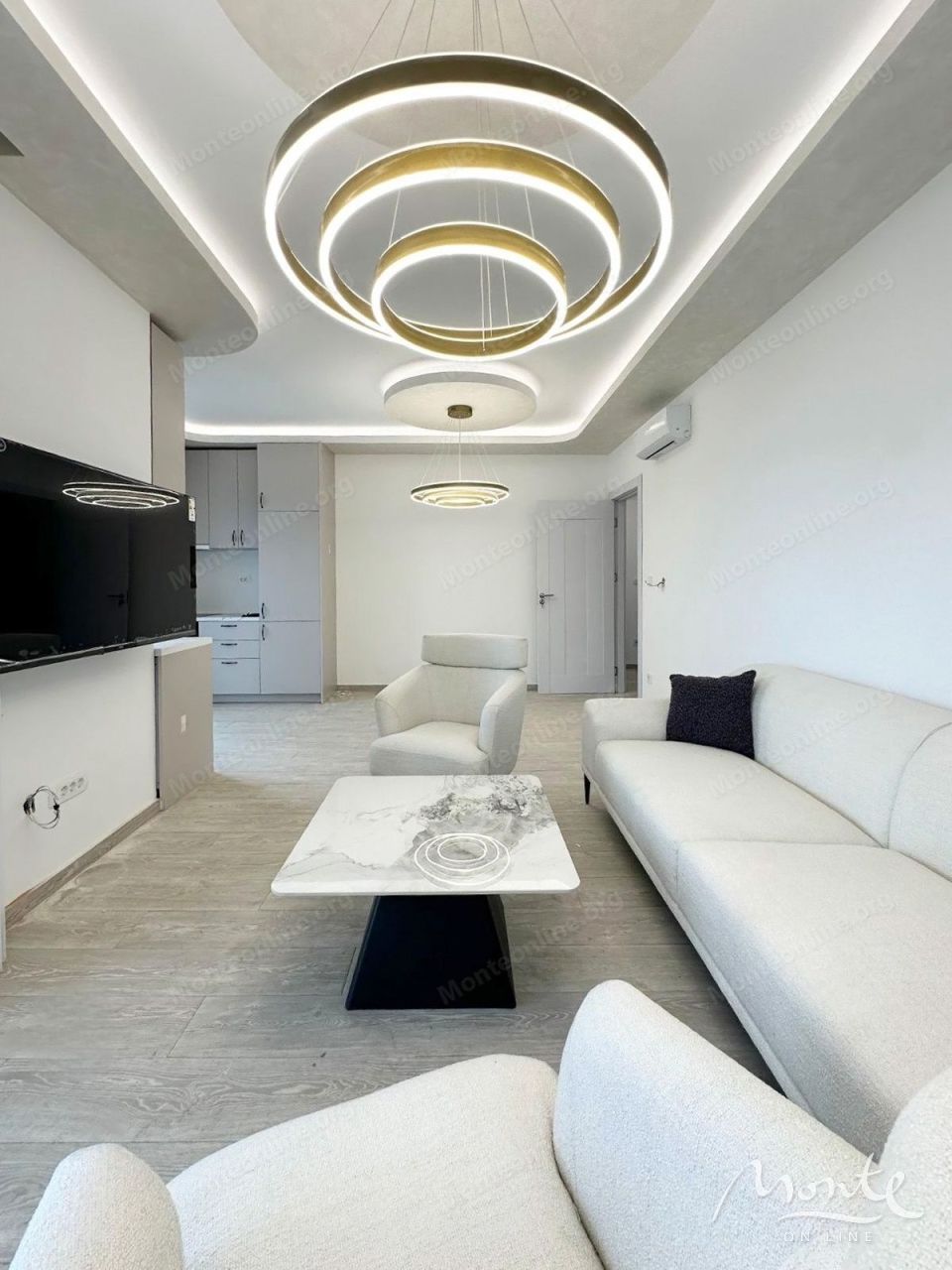Квартира в Будве, Черногория, 75 м² - фото 1