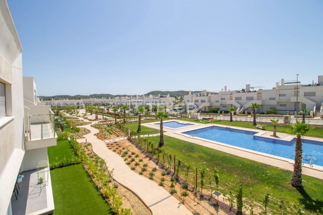 Апартаменты в Ориуэле, Испания, 100 м² - фото 1