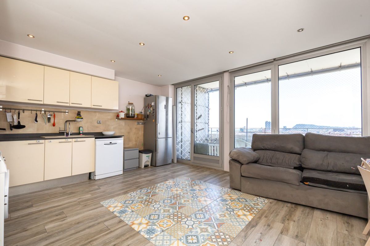 Квартира в Барселоне, Испания, 132 м² - фото 8