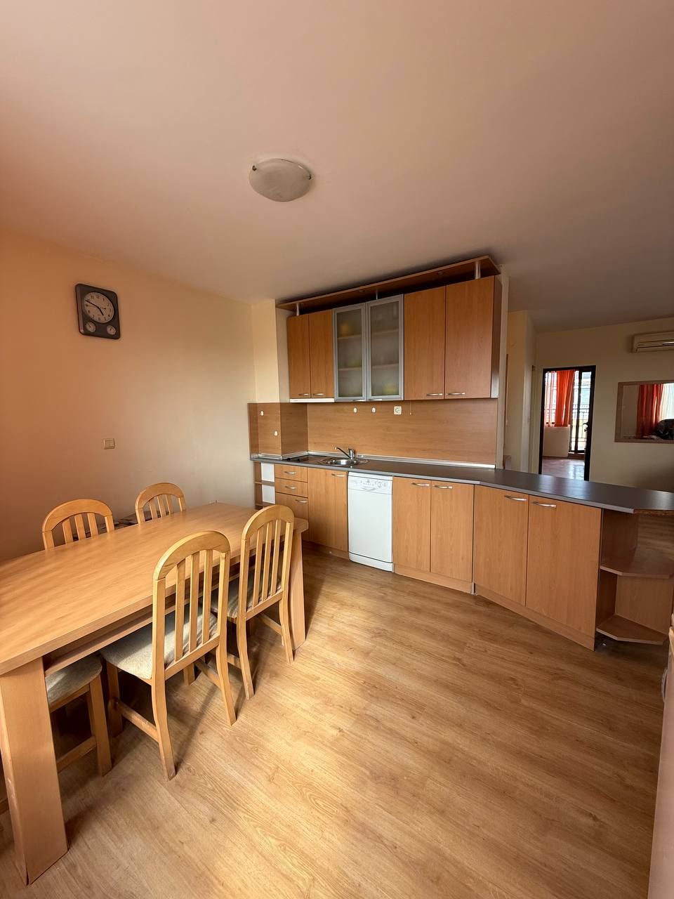 Апартаменты на Солнечном берегу, Болгария, 87 м² - фото 1