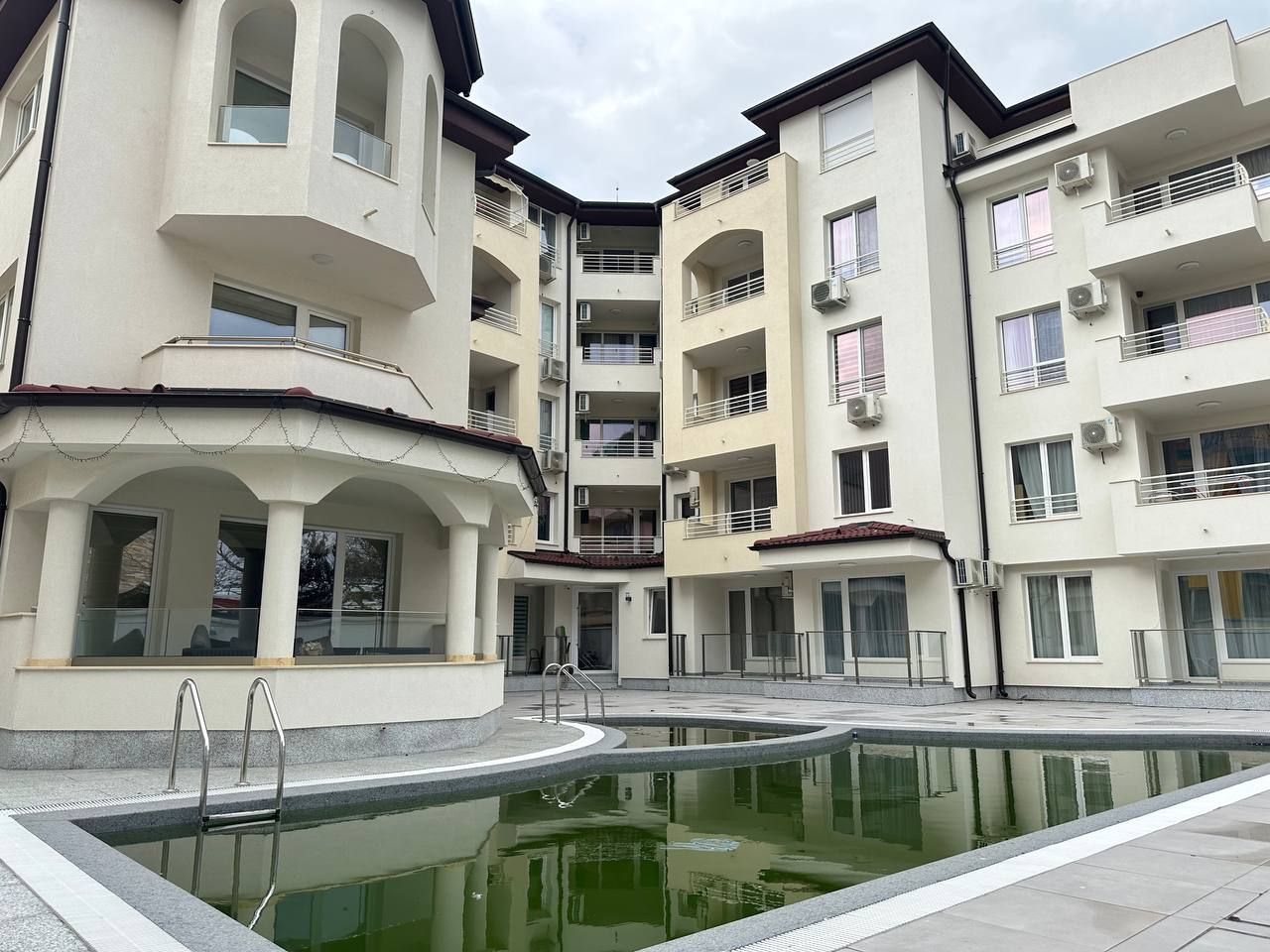 Апартаменты на Солнечном берегу, Болгария, 65 м² - фото 1