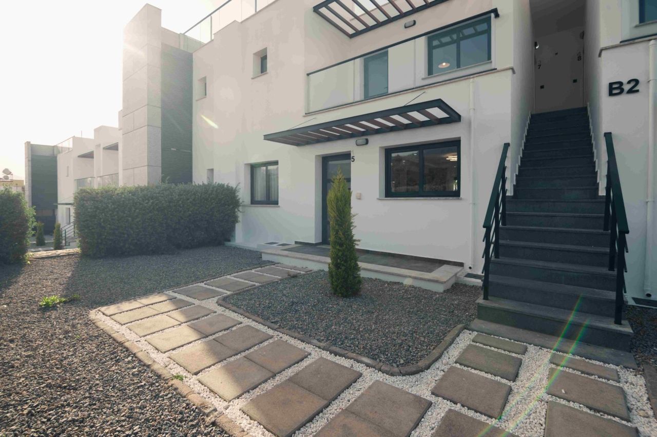 Апартаменты в Кирении, Кипр, 88 м² - фото 15