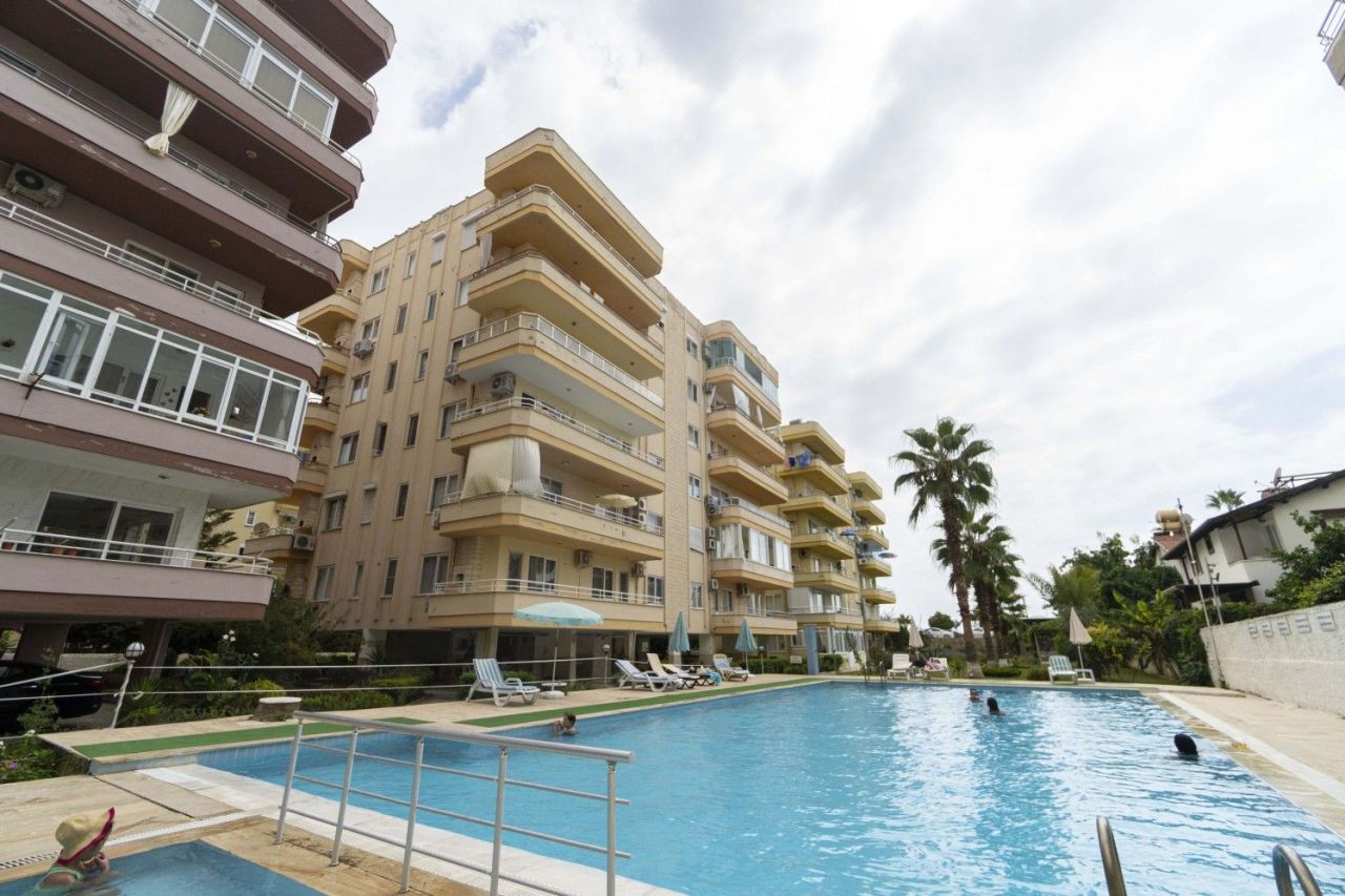 Квартира в Алании, Турция, 90 м² - фото 1