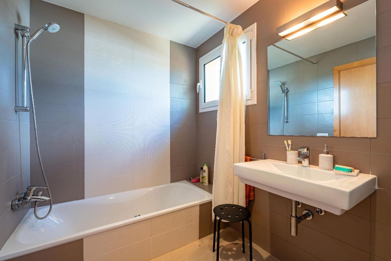 Дом на Коста-Брава, Испания, 226 м² - фото 14