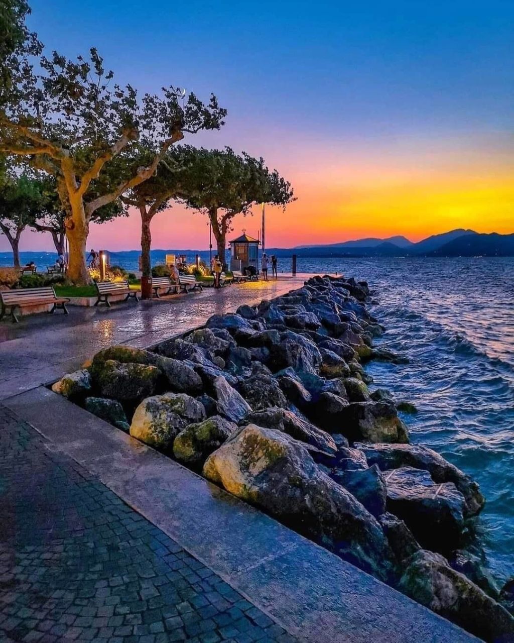 Апартаменты у озера Гарда, Италия, 225 м² - фото 16