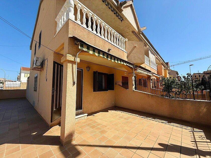 Таунхаус в Сан-Педро-дель-Пинатаре, Испания, 88 м² - фото 1