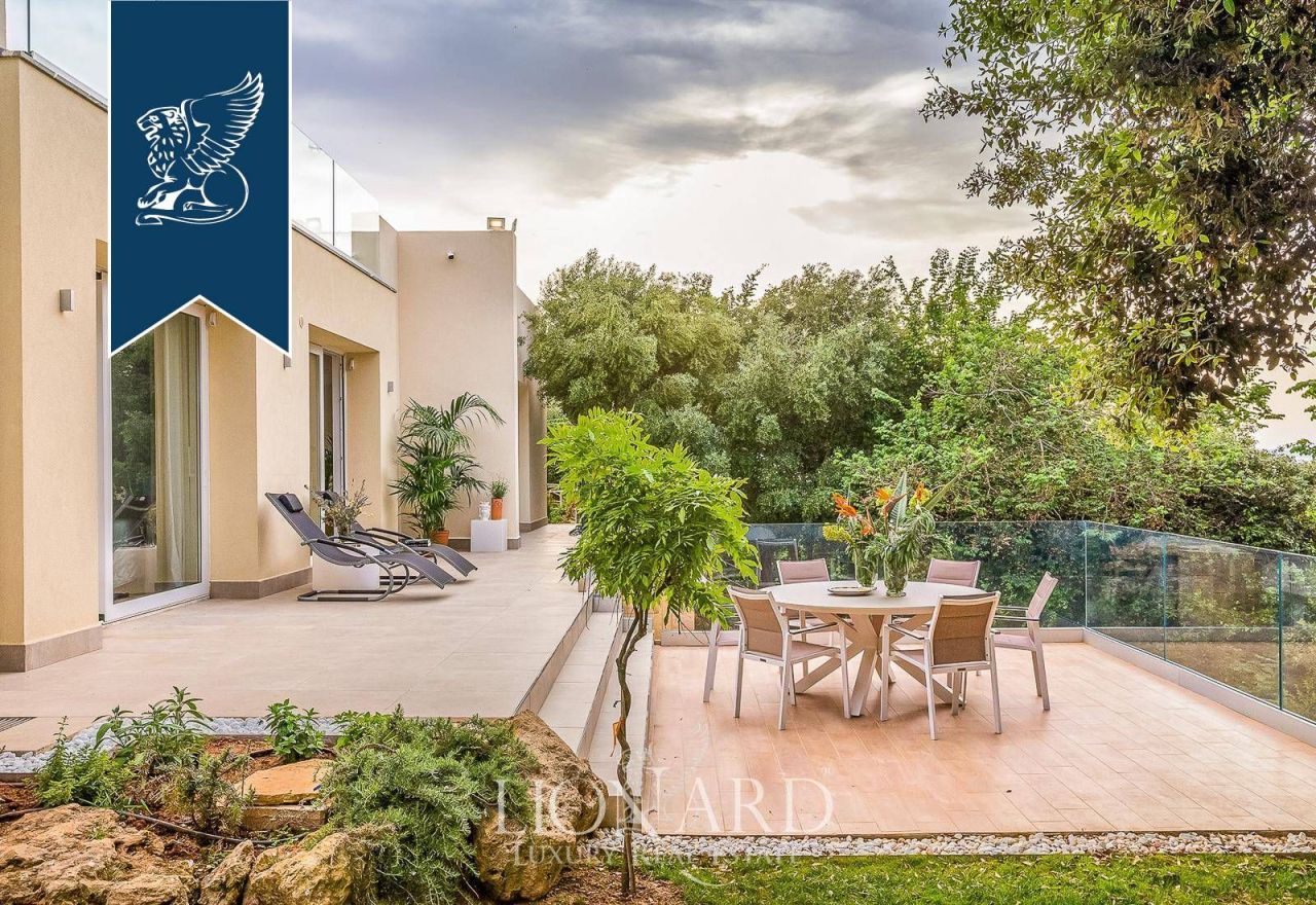 Вилла в Марсале, Италия, 200 м² - фото 5