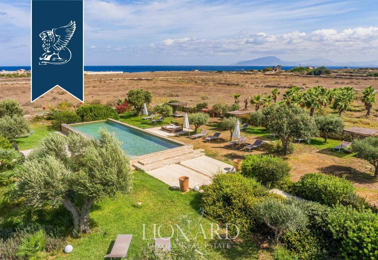 Отель, гостиница в Фавиньяне, Италия, 620 м² - фото 5