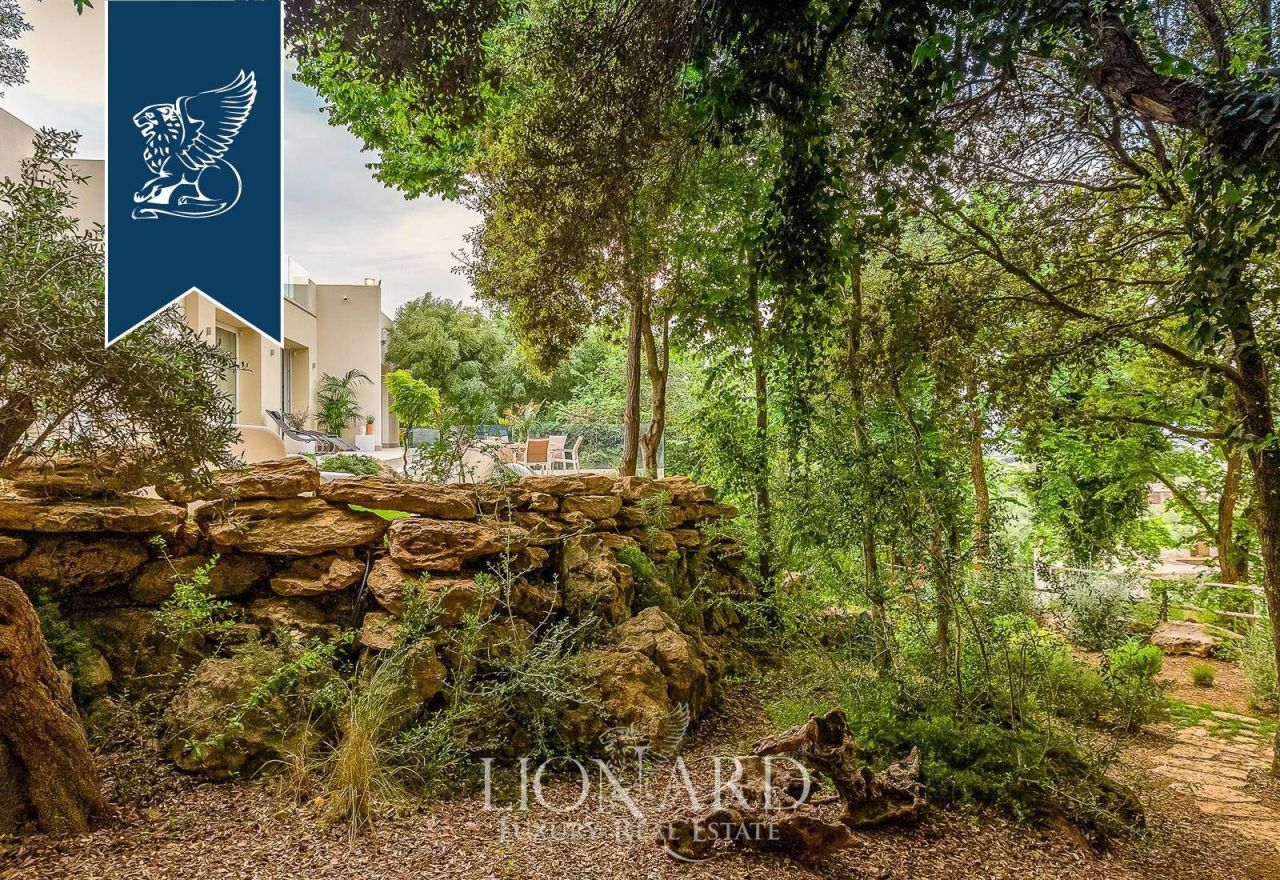 Вилла в Марсале, Италия, 200 м² - фото 8