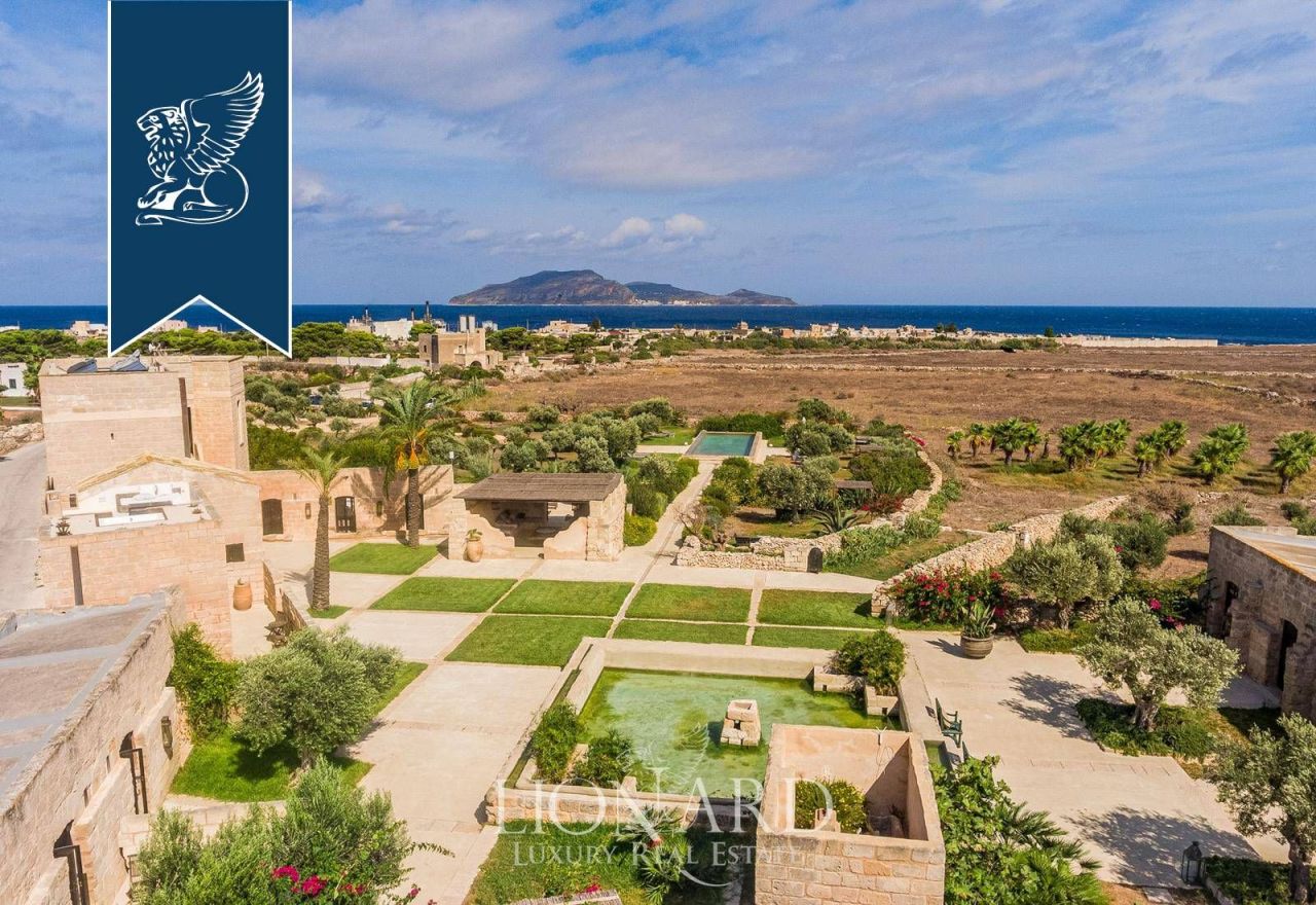 Отель, гостиница в Фавиньяне, Италия, 620 м² - фото 8