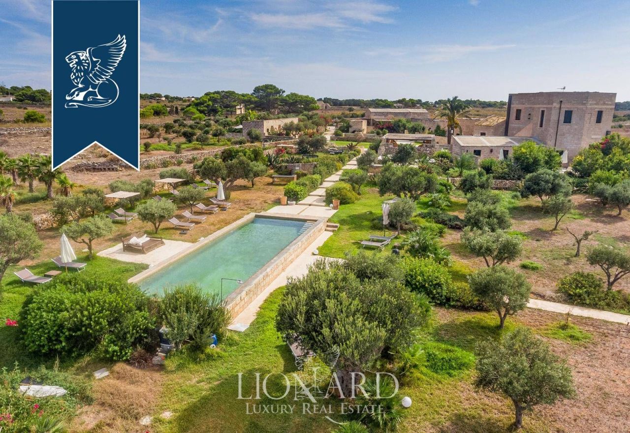 Отель, гостиница в Фавиньяне, Италия, 620 м² - фото 9