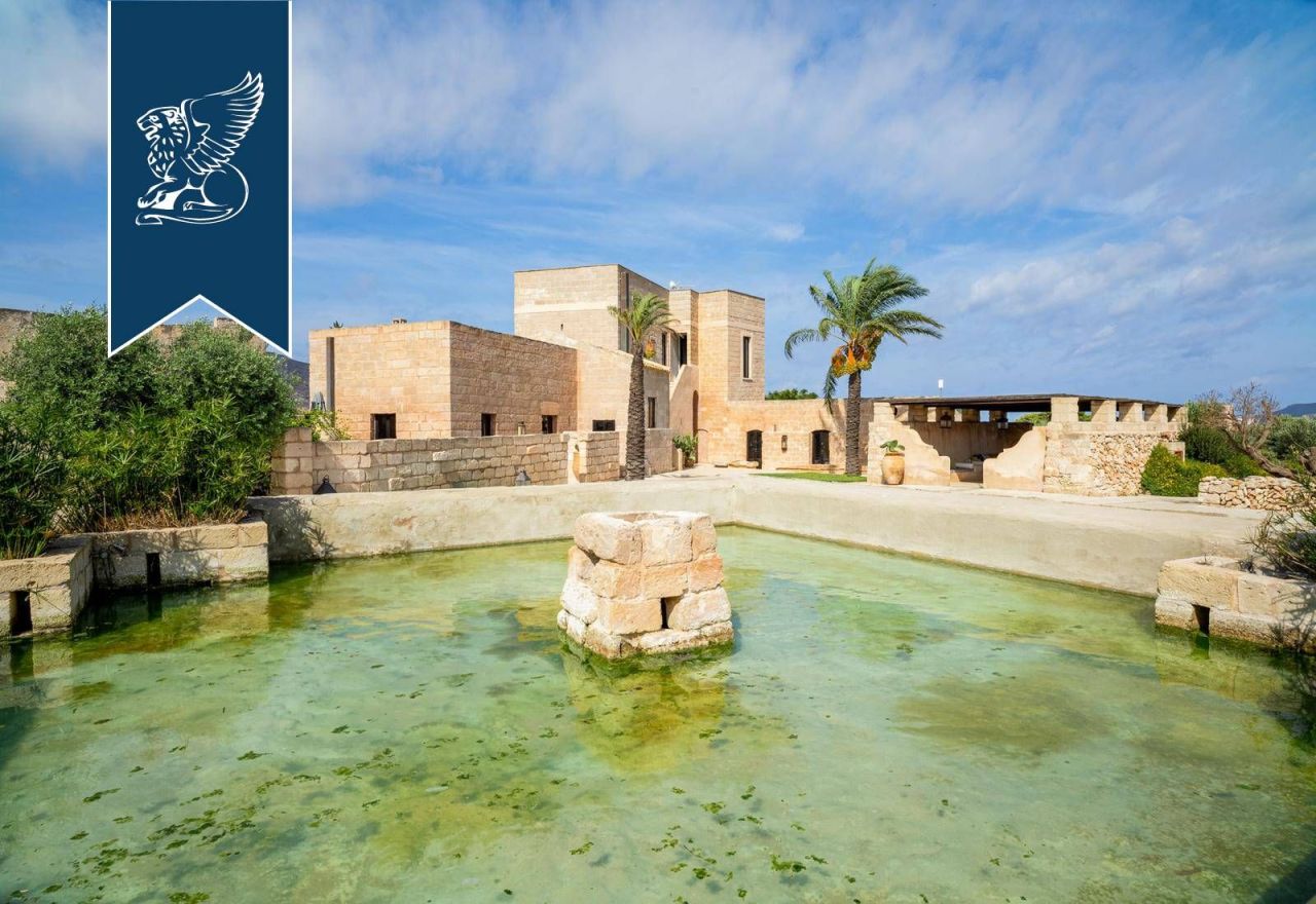 Отель, гостиница в Фавиньяне, Италия, 620 м² - фото 12