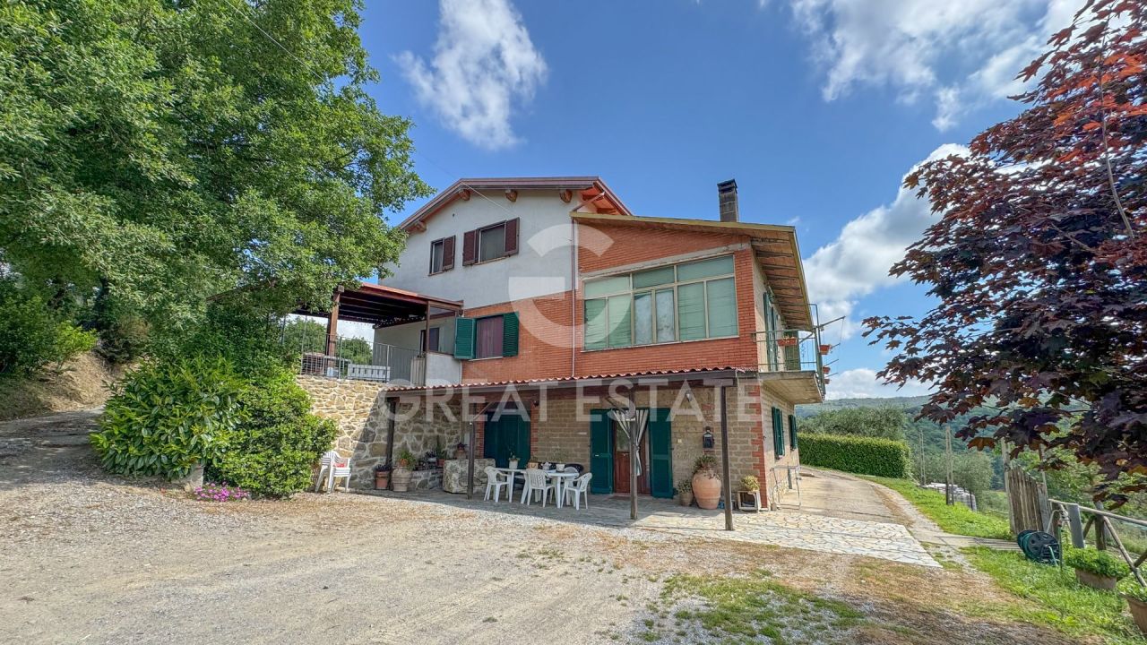 Вилла в Паникале, Италия, 311.75 м² - фото 1