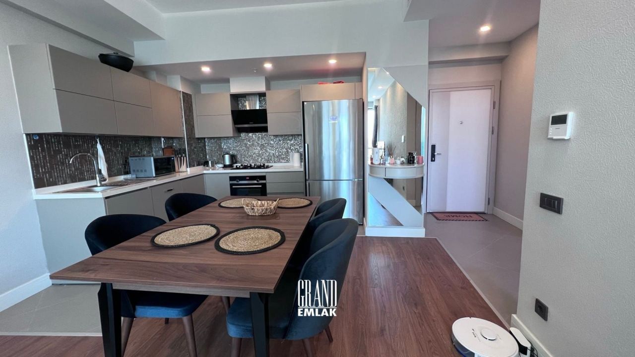 Квартира в Анталии, Турция, 50 м² - фото 1