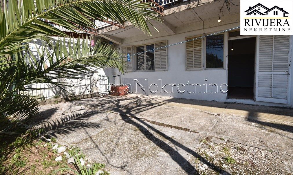 Квартира в Херцег-Нови, Черногория, 32 м² - фото 7