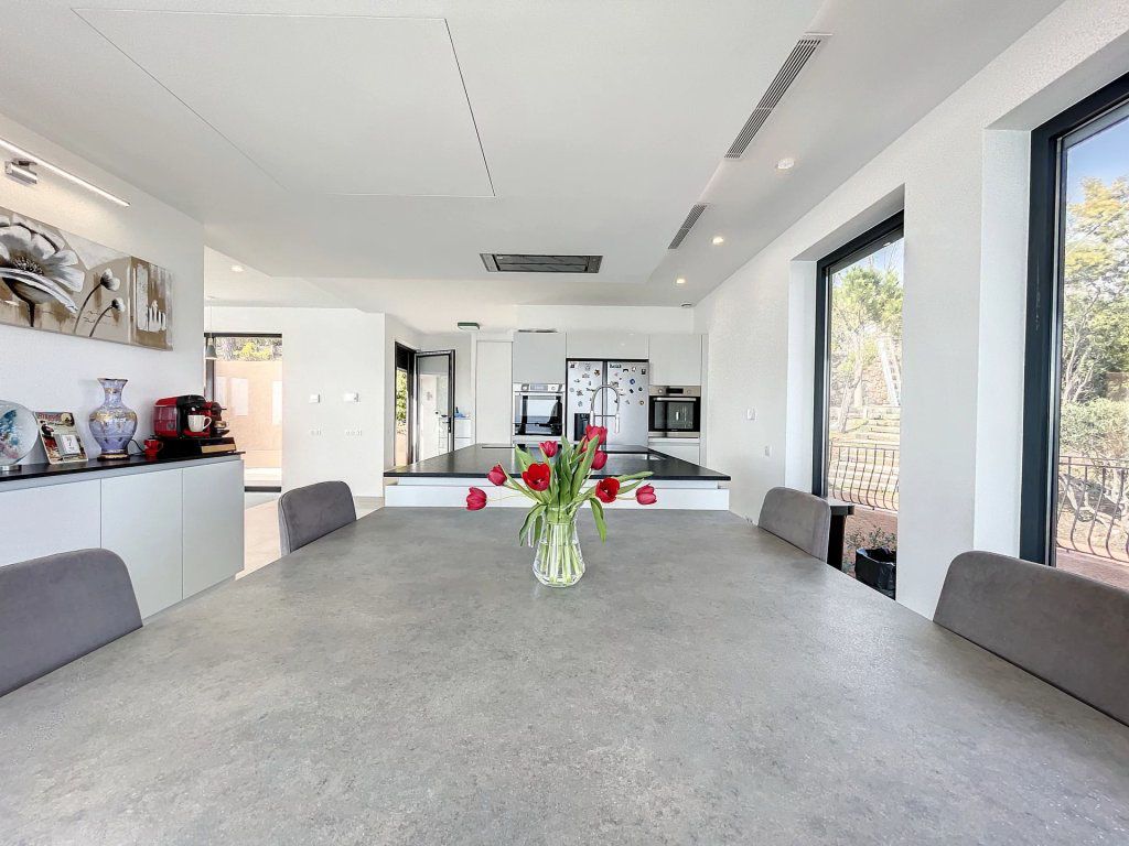 Вилла в Теуль-сюр-Мер, Франция, 200 м² - фото 12