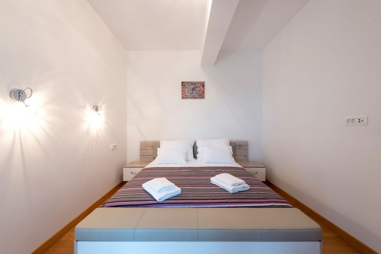 Квартира в Тивате, Черногория, 76 м² - фото 7