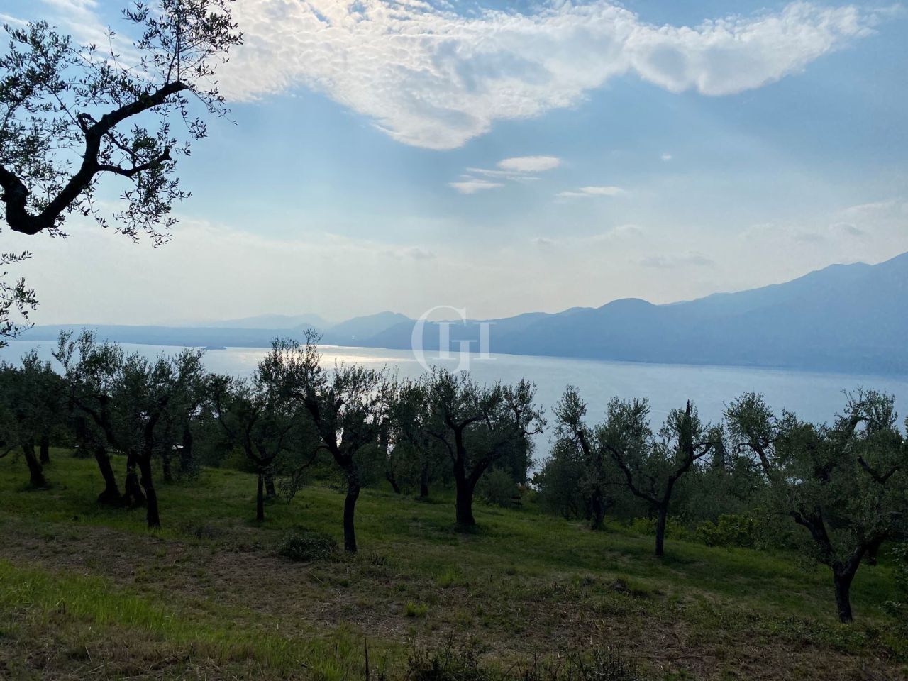 Вилла у озера Гарда, Италия, 383 м² - фото 7