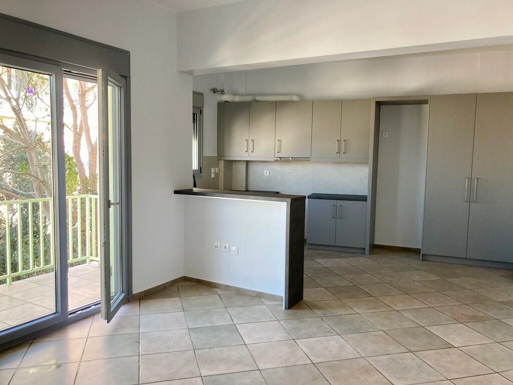 Квартира в Афинах, Греция, 78 м² - фото 1