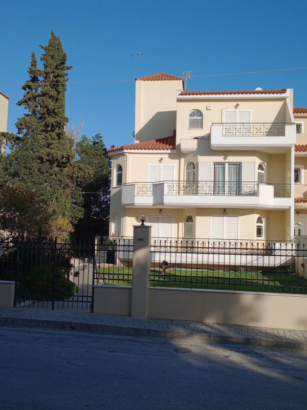 Дом в Аттике, Греция, 300 м² - фото 1