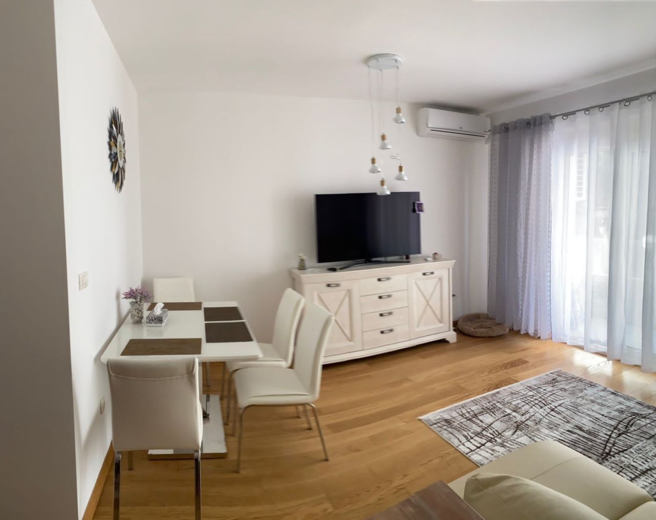 Квартира в Бечичи, Черногория, 73 м² - фото 1