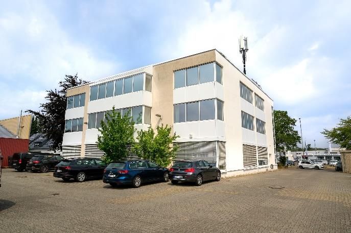 Офис в Ханау, Германия, 4 668 м² - фото 1